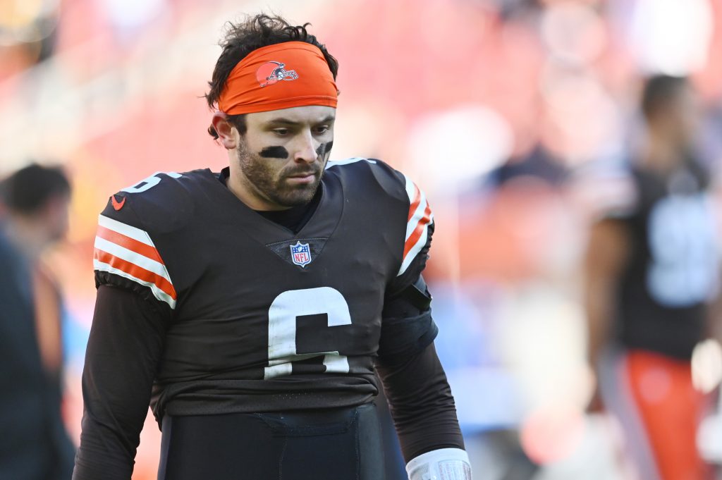 The wheels came off in a hurry for Baker Mayfield and the Cleveland Browns in 2021
