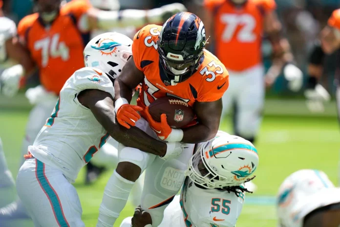 3 Quick Takes: The Broncos are horrific