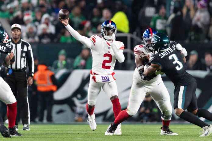 Giants desperation, turn to Taylor wk 17