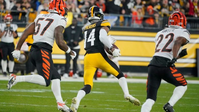 Steelers score early, thrash Bengals 34-11