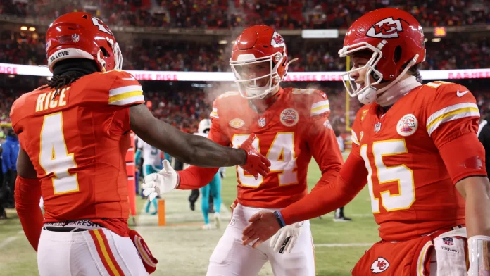 Chiefs destroy Dolphins in 4th coldest game